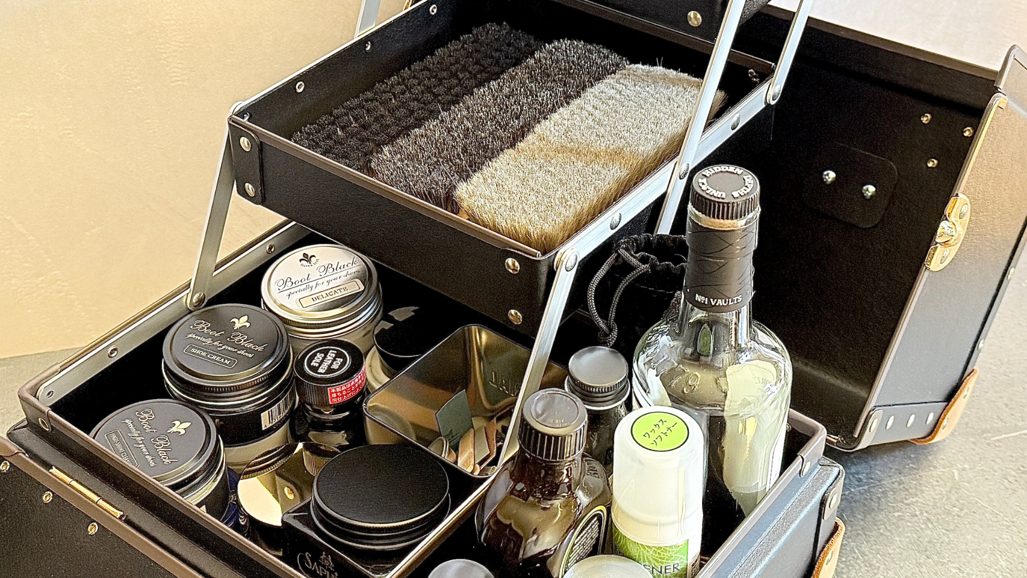 シューケアボックス】時を味わう一生物の道具箱｜タイムボイジャー